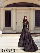 组图：“阿凡达”女星华美性感杂志大片