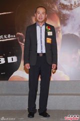 组图：《逃出生天》首映 李心洁称做好当妈准备