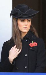 组图：威廉王子夫妇出席阵亡将士纪念日活动