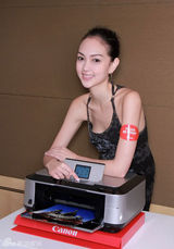 组图：香港话题混血模特Jessica C百张性感美图