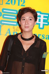 组图：黄贯中等出席电台台庆 曝朱茵预产期冬至