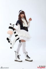 组图：《绑架大明星》陈晓东许雅涵歌而优则演