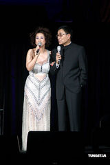 幻灯图：刘家昌小巨蛋开唱 萧敬腾甄妮等道贺