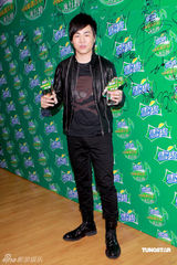 幻灯：雪碧榜周杰伦提携师妹不遗余力 周笔畅称霸