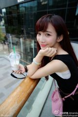 组图：全国校花微博大搜罗 性感爆乳VS清纯可爱