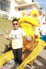 组图：黎耀祥不介意月历外泄 大赞新老板上场福利好