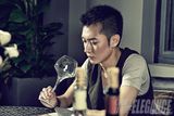 组图：张丹峰时尚品酒大片 演绎贵族绅士Style