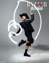 组图：黄渤《芭莎电影》再现卓别林幽默风采