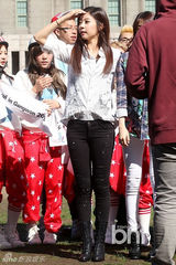 组图：GirlsDay参加K-POP Festival快闪活动