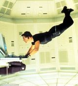 组图：伊丽莎白-赫利间谍大片 紧身衣曲线劲爆