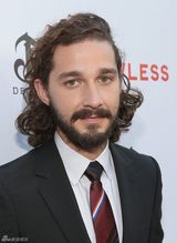 组图：《无法无天》好莱坞首映 拉博夫大胡子抢镜