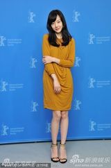 高清组图：《爱不爱》发布会 玄彬林秀晶男才女貌 