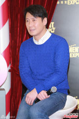 组图：黎明被传新恋情 风骚亮相心情大好