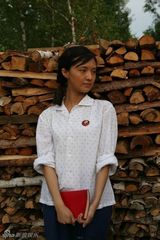 组图：傅晶《知青》展现年代淳朴风情