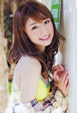 高清图：小仓优子夏日写真 清凉比基尼性感出镜