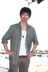 组图：周渝民《天生一对》演父亲 童星失控姐加盟