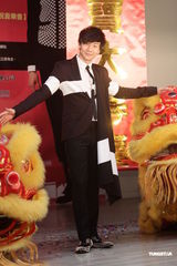 组图：林俊杰大方对Hebe示爱 为其写歌盼有合作