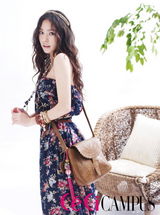 组图：韩星闵孝琳夏装清新写真 花样少女小娇媚