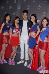 组图：赵又廷撇清绯闻只有高圆圆一个女朋友