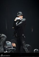 组图：Superjunior首尔举办安可演唱会人气火爆