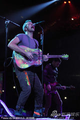 组图：第32届全英奖 酷玩乐队获最佳英国乐团奖