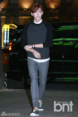 组图：BB太阳李钟硕高雅拉等为品牌站台