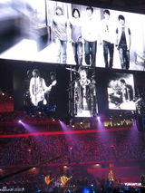 组图：五月天鸟巢连唱两场 与十万歌迷共创奇迹