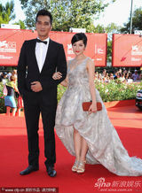 组图：《赛德克-巴莱》首映 徐若瑄露背礼服性感