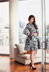 高清组图：米莎-巴顿登杂志封面