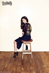 高清组图：韩星李秀景拍时尚写真化身春之少女