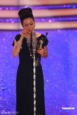 幻灯：香港金像奖现场 惠英红凭《心魔》获影后