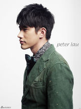 组图：吴建飞颖儿携手拍摄圣诞甜美写真