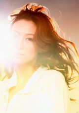 组图：《Lady呱呱》主持人温雅性感写真曝光