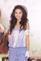 高清图：《翡翠明珠》首映 阿Sa(蔡卓妍)容祖儿等群星助阵