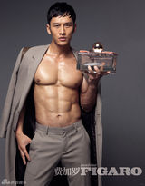 组图：顾又铭登《费加罗》送情人节大礼