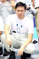 组图：李连杰率郭富城等众星出席壹基金拉力赛