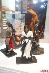 组图：马荣成举办作品展 不排除再拍《风云》