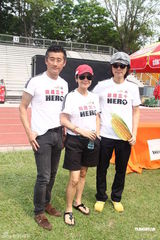 组图：张艾嘉黄子华分享助养儿童经验