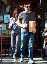 高清：克鲁兹与男友巴登恩爱散步 有说有笑很甜蜜