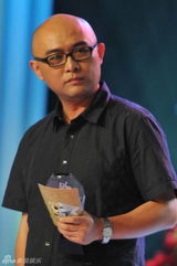 幻灯图：电视节目主持人30年年度风云人物盛典举行