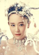 组图：海陆甜美公主写真 化身水晶美人