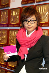 幻灯：群星聚首慈善晚会 张信哲李霄云等爱心献唱