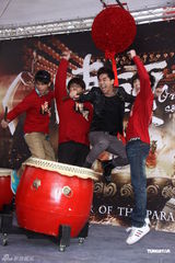 组图：柯有伦助阵《阵头》答谢会望票房破三亿