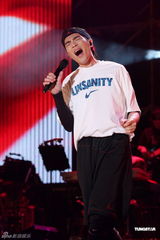 组图：林俊杰与萧敬腾争一哥 怀秋林志颖到场支持