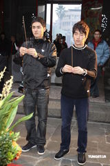 幻灯图集：《艋舺》票房过两千万 钮承泽携主演还愿