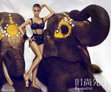 组图：范冰冰《时尚先生》剃平头 范爷也会害怕