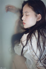 组图：温心素颜湿身写真出水芙蓉纯情诱惑