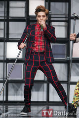 组图：SHINee回归 SISTAR《MCountdown》再夺冠