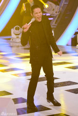 组图：和声韩红献导演处女秀 称PK黄绮珊会死