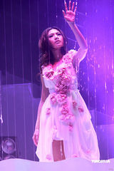 幻灯：庾澄庆个唱张学友助阵 与周秀娜贴身热舞